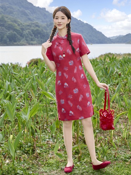 曼茜纱女装品牌新品